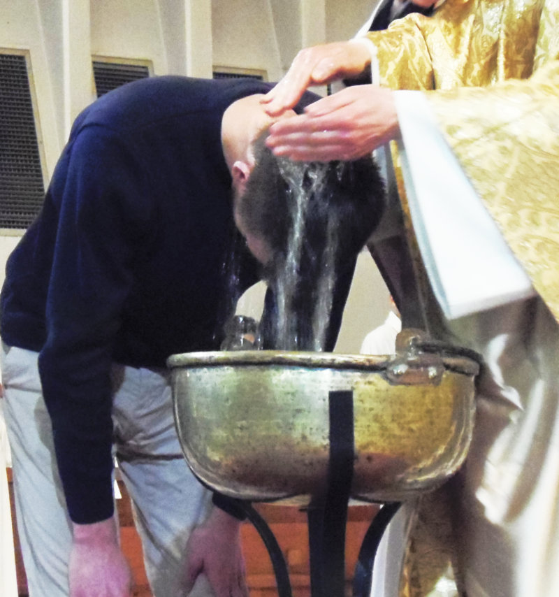 baptême à l'église de Vannes Saint Pie X Notre-Dame de Lourdes